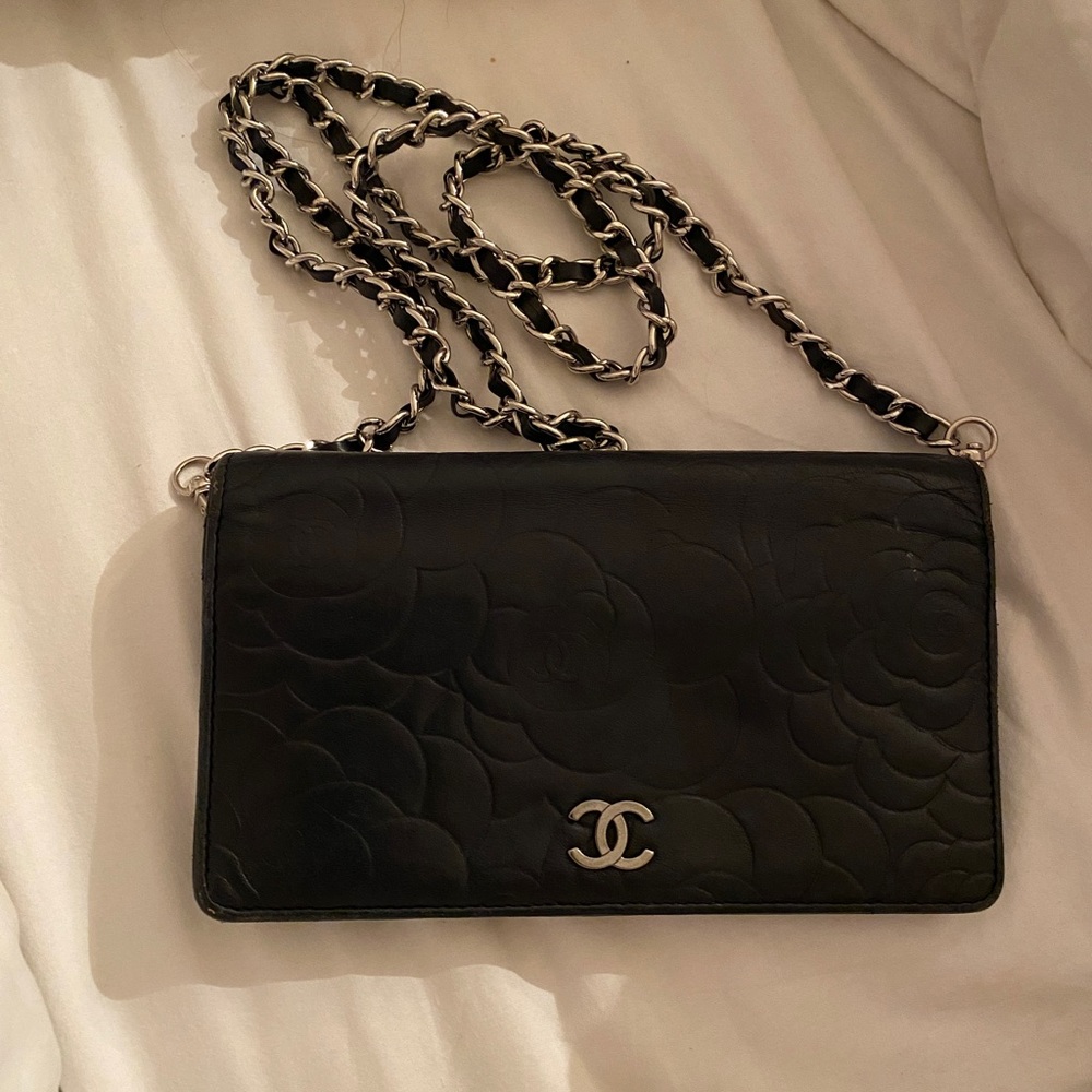 Chanel black wallet on chain